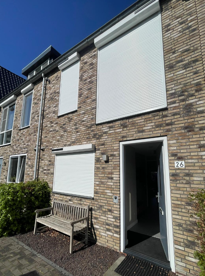 Bergen NH — Rolluiken Solar